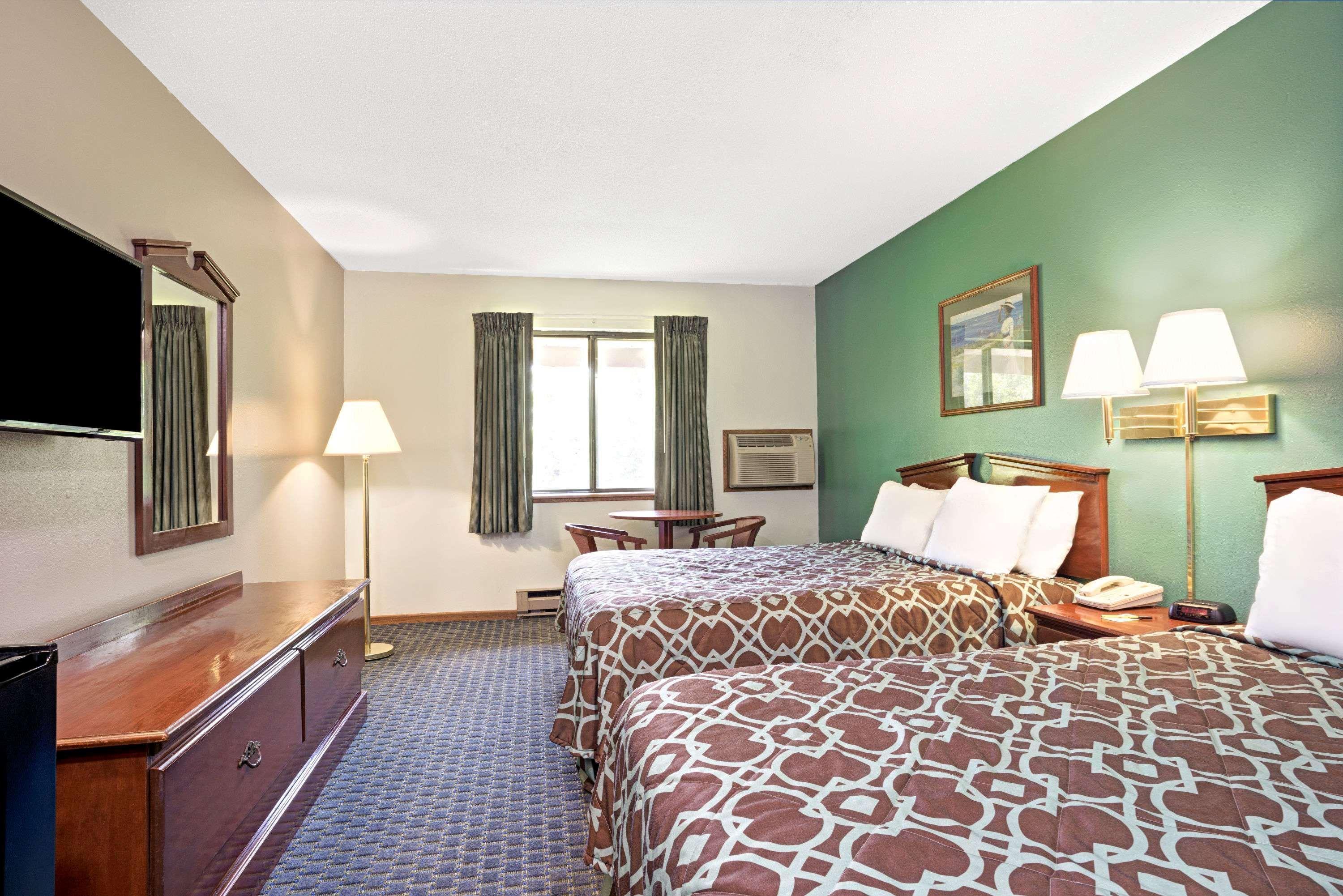 Hotel Super 8 By Wyndham